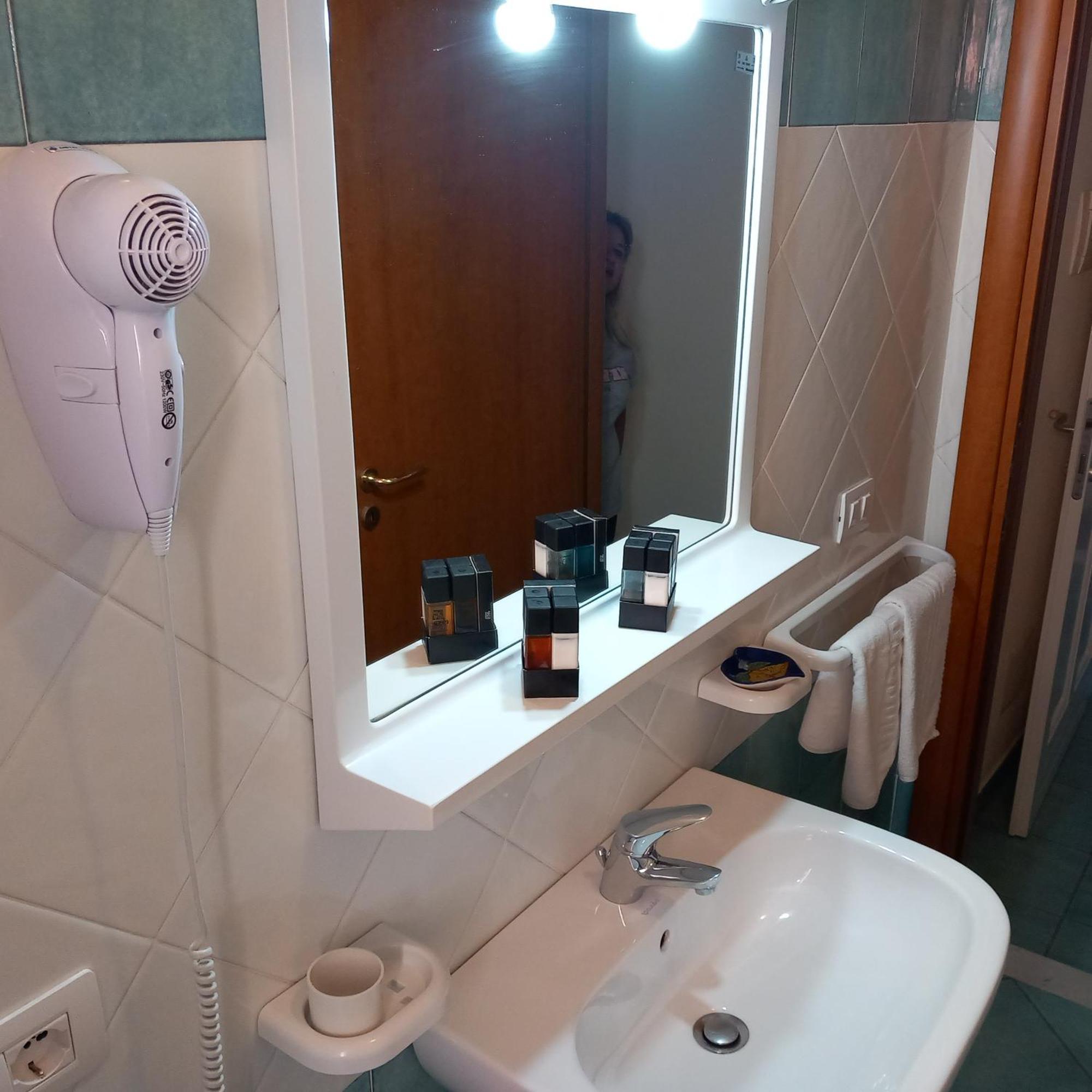 Casa Vacanze E B&B Oltremare Marina di Camerota Exteriör bild