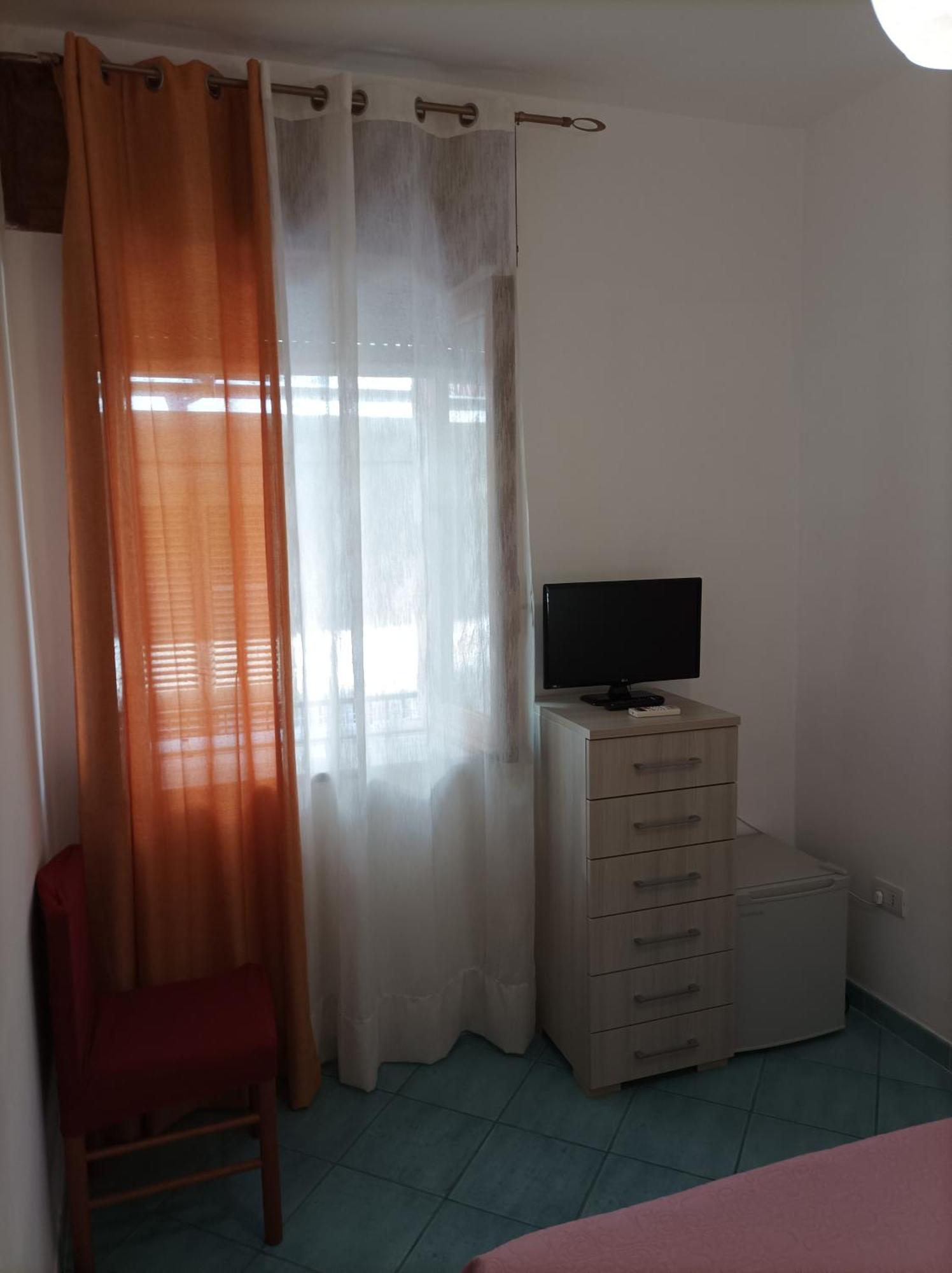 Casa Vacanze E B&B Oltremare Marina di Camerota Exteriör bild