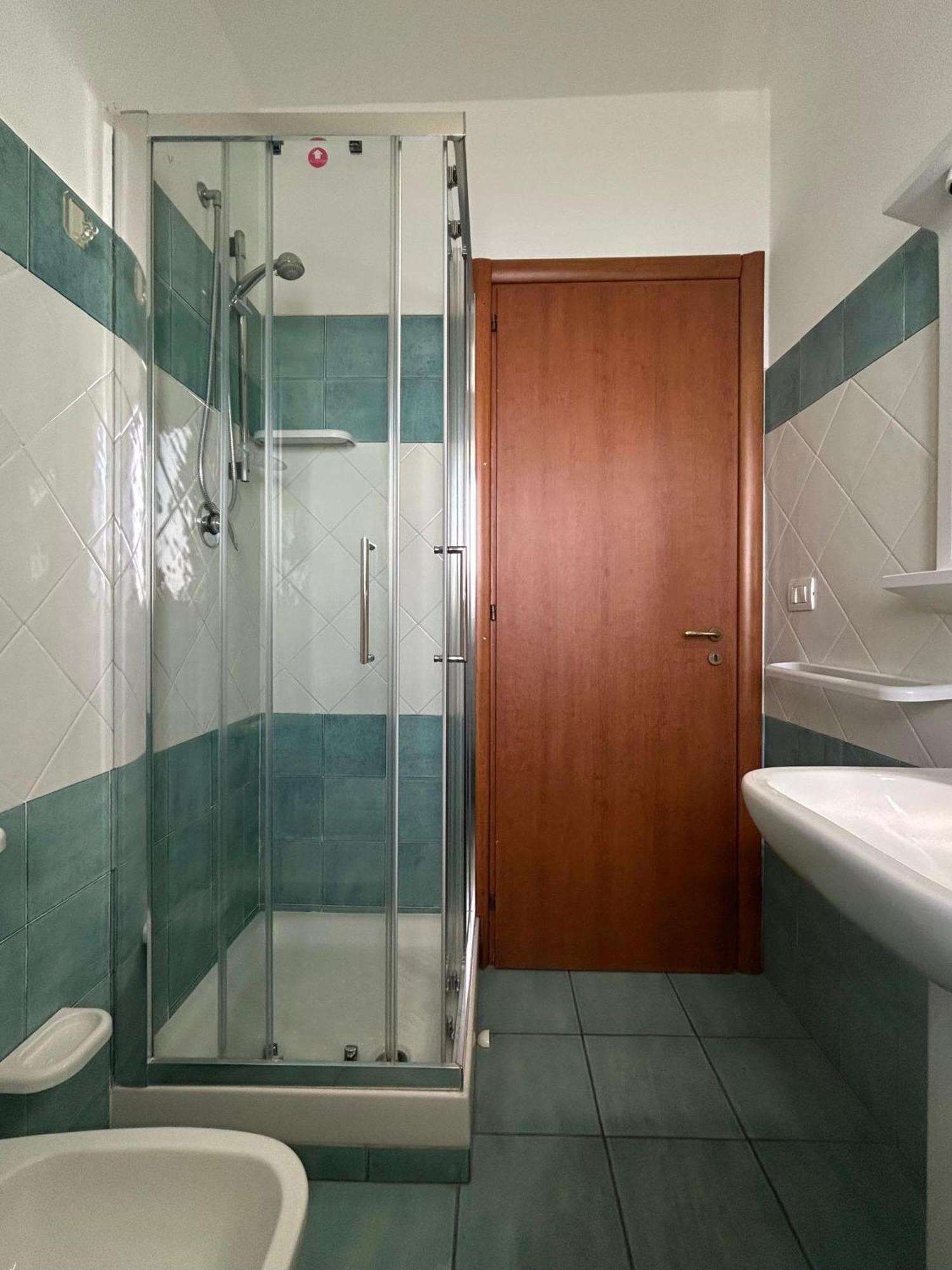 Casa Vacanze E B&B Oltremare Marina di Camerota Exteriör bild